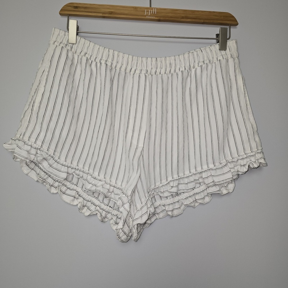 Maeve White Striped Ruffle Hem Shorts
